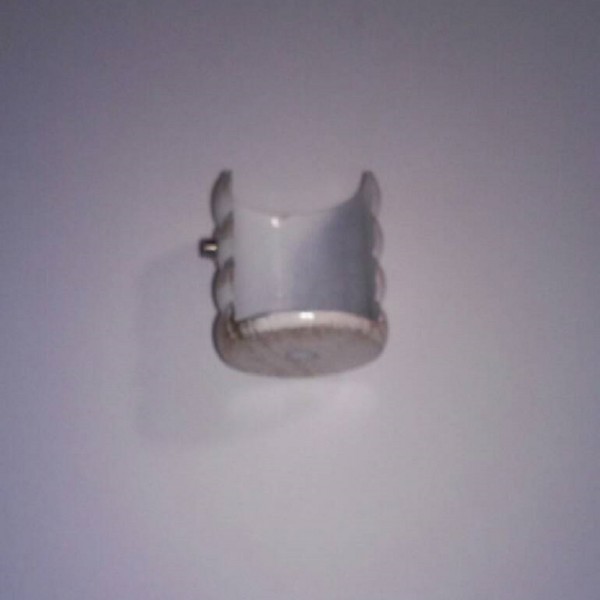 Фото Опора к стене д25 сн-25-519-33 бел.золото /1шт/