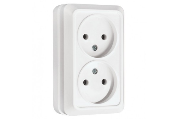 Фото Розетка 2-ая makel наружная серия, без заземления белая, 45117