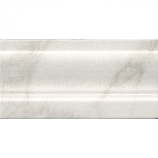 Фото Плинтус 20х10 брера белый