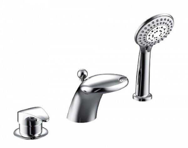 Фото Смеситель для ванны на 3 отверстия bravat cobra f5140197cp-1-rus