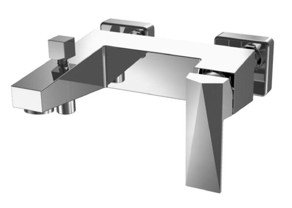 Фото Смеситель для ванны однорычажный bravat iceberg f676110c-b-rus